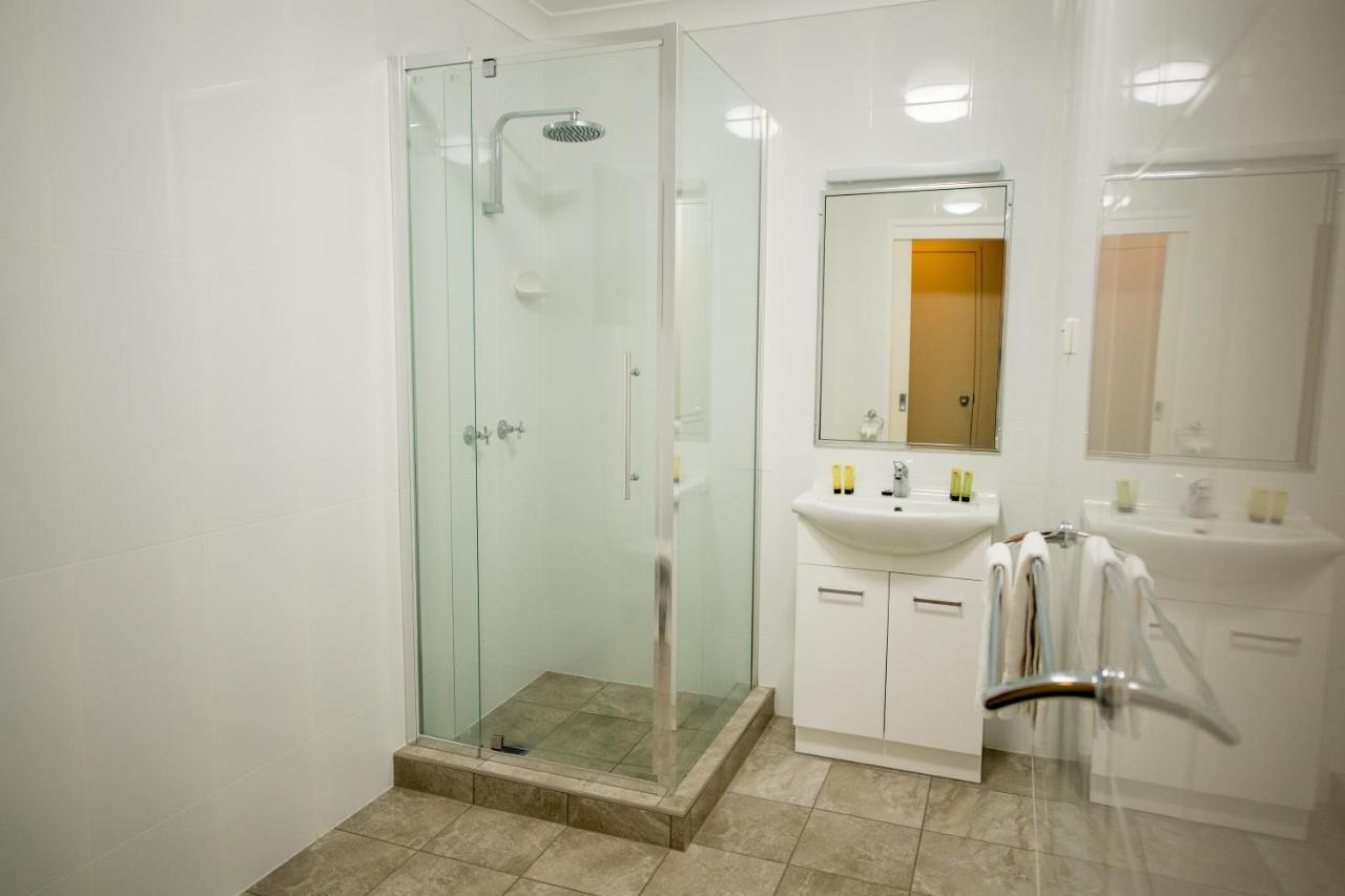Sarina Motor Inn المظهر الخارجي الصورة