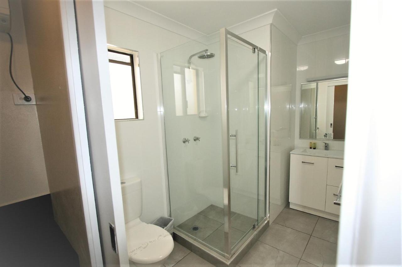 Sarina Motor Inn المظهر الخارجي الصورة