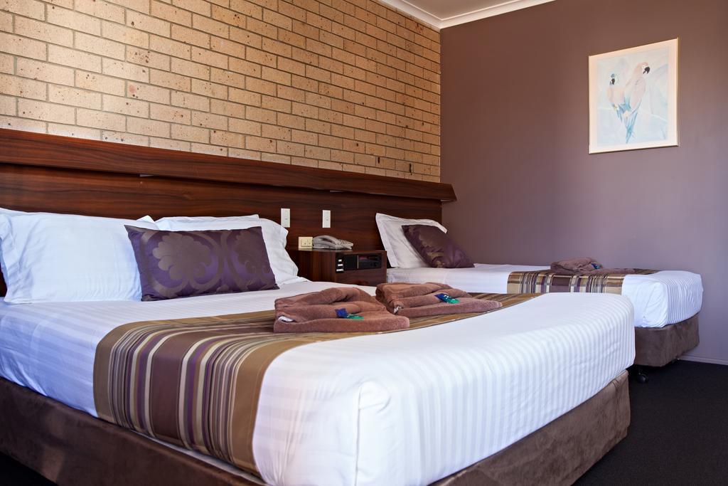 Sarina Motor Inn المظهر الخارجي الصورة