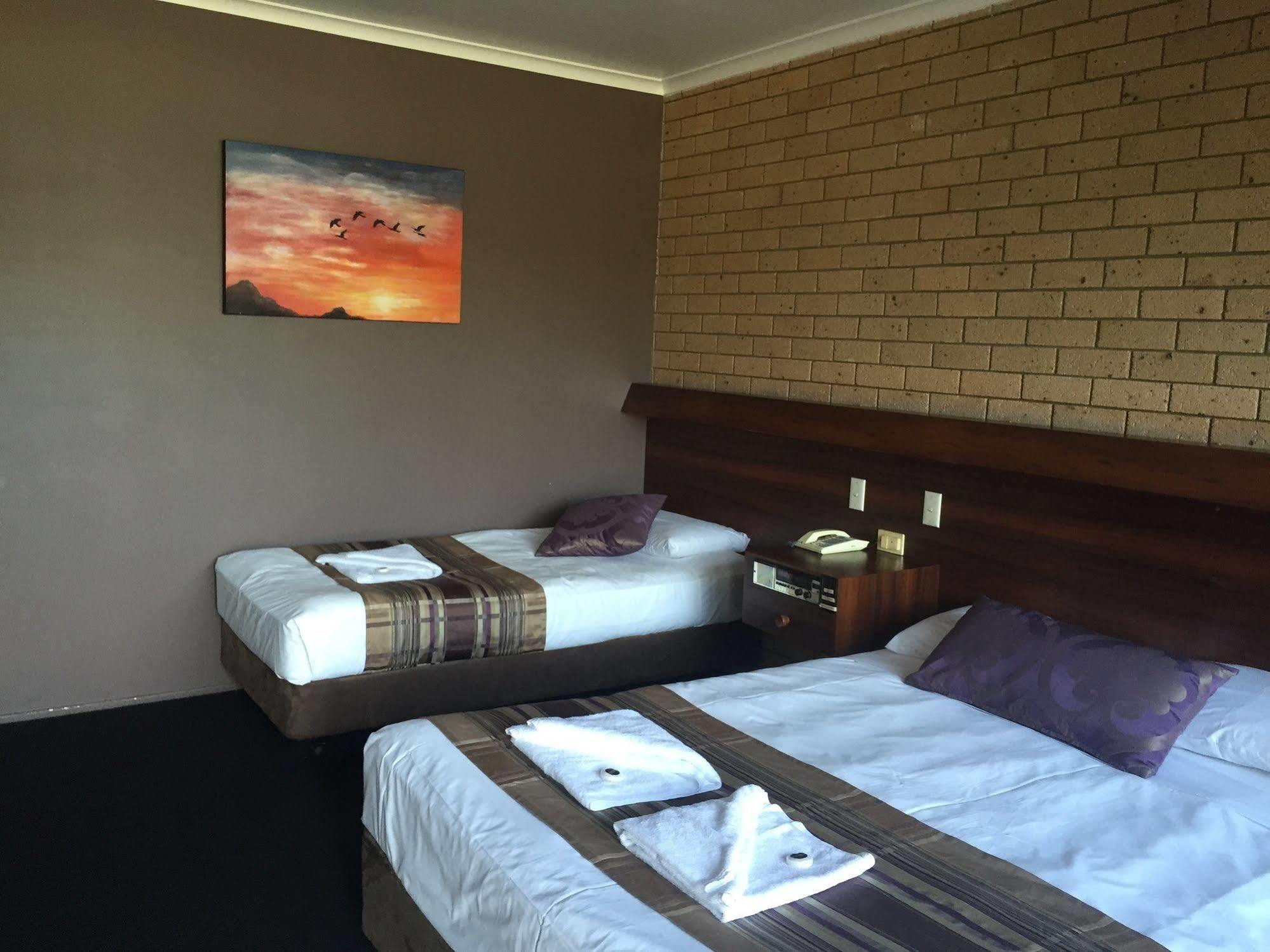 Sarina Motor Inn المظهر الخارجي الصورة